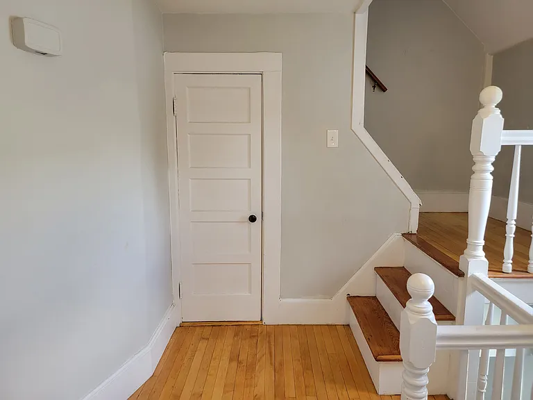30 Thayer Pl #2 — Photo 4