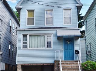 38 E 41st St, Bayonne, NJ 07002