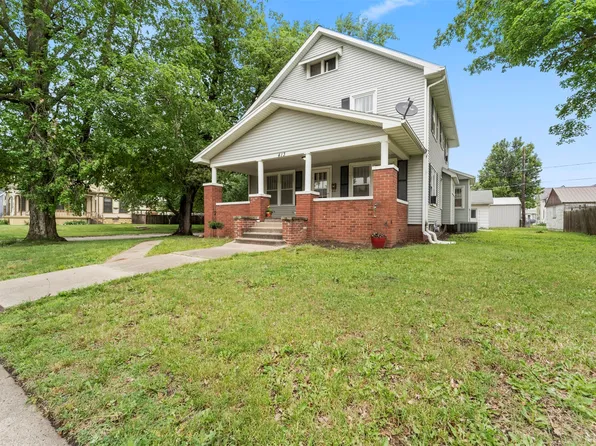 413 W Main St, Knoxville, IA 50138