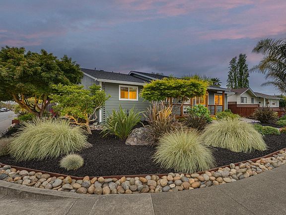 2nd image of 714 Carlin Court