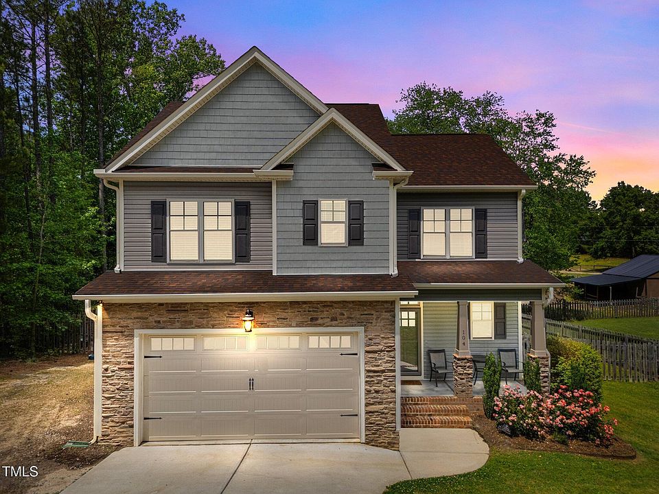1st image of 104 Anderson Park Dr