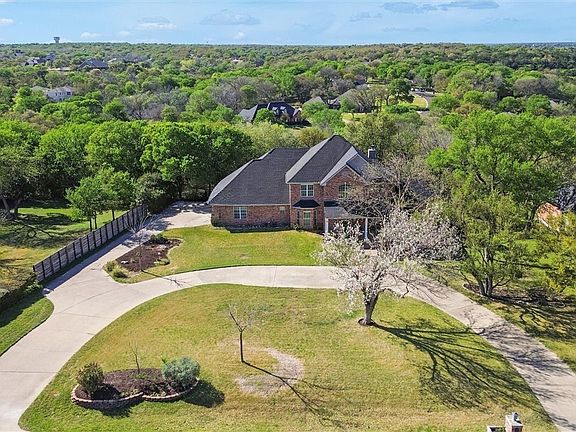 2nd image of 1703 Canyon Springs Dr