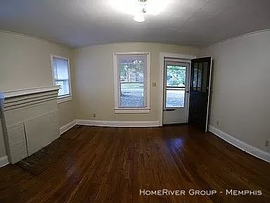 2nd image of 2930 Browning Ave