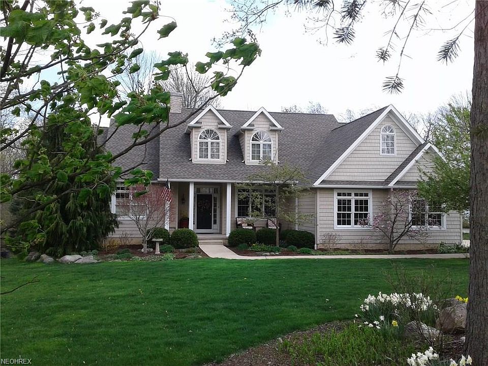 1st image of 8900 Garnet Way