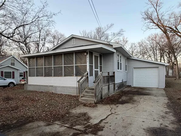 835 East Homeland Court, Beloit, WI 53511