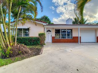 4 Hersey Dr, Ocean Ridge, FL 33435