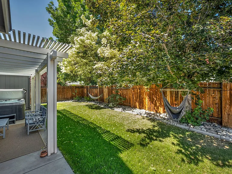 5045 Pradera St — Photo 63