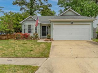 1348 Beacons Reach Dr, Virginia Beach, VA 23454