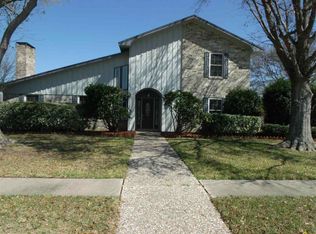 836 Cherokee Ave, Port Neches, TX 77651