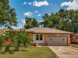 8434 Waterwood Ln, Dallas, TX 75217