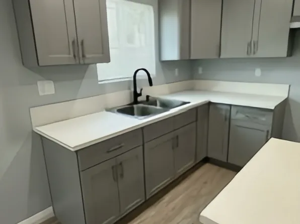 10828 El Rey Dr, Whittier, CA 90606