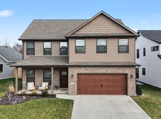 1388 Angus Trl, Lexington, KY 40509