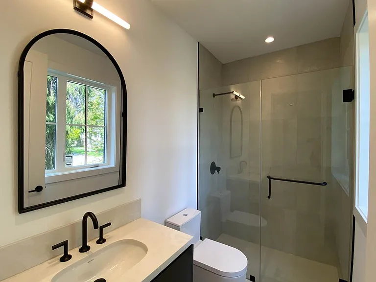 1368 W 43rd Ave #UPPER — Photo 21