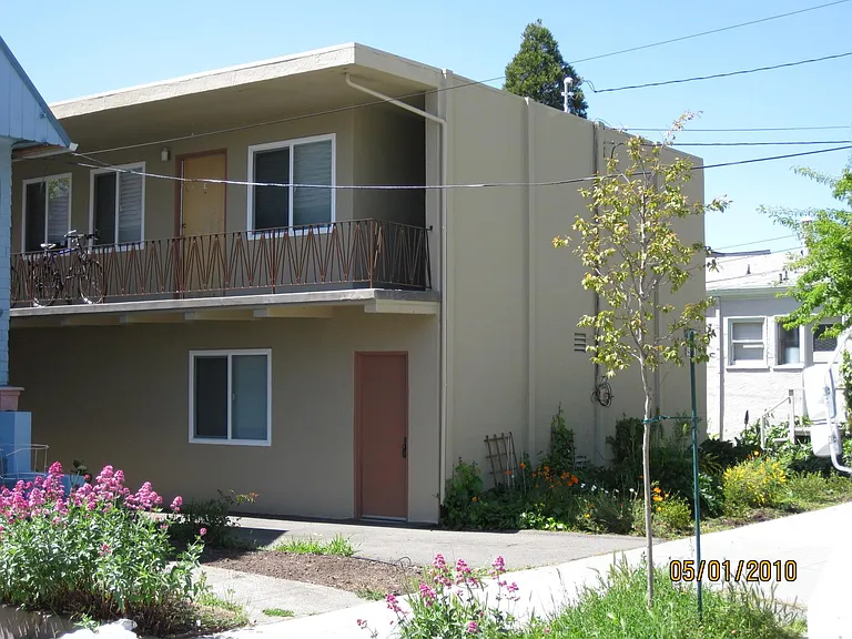 1510 Bonita Ave #E — Photo 1