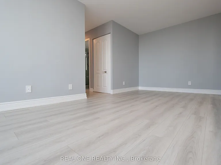 1883 McNicoll Ave #719 — Photo 16