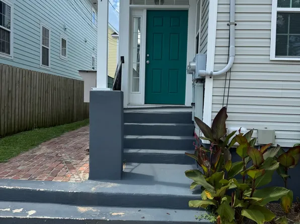 107 Hanover St APT A, Charleston, SC 29403
