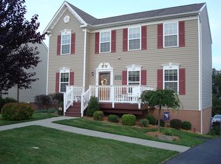 112 Summit Cir, Houston, PA 15342