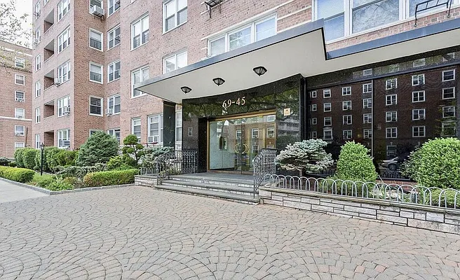 Sold by Exit Kingdom Realty | media 18