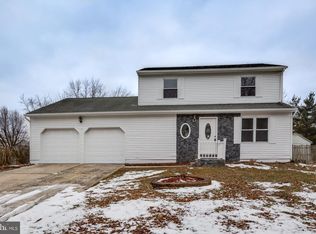 7 Lincoln Ln, Marlton, NJ 08053