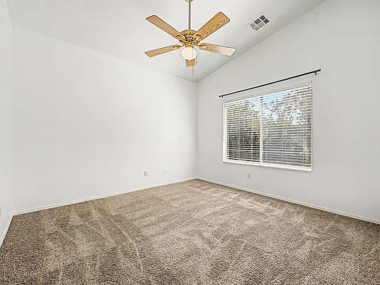 32 N Eaton Pl — Photo 6