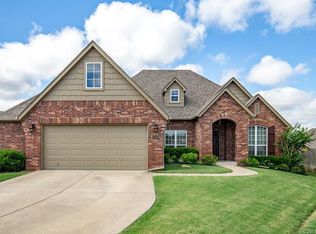 2820 N Ironwood Ct, Broken Arrow, OK 74012