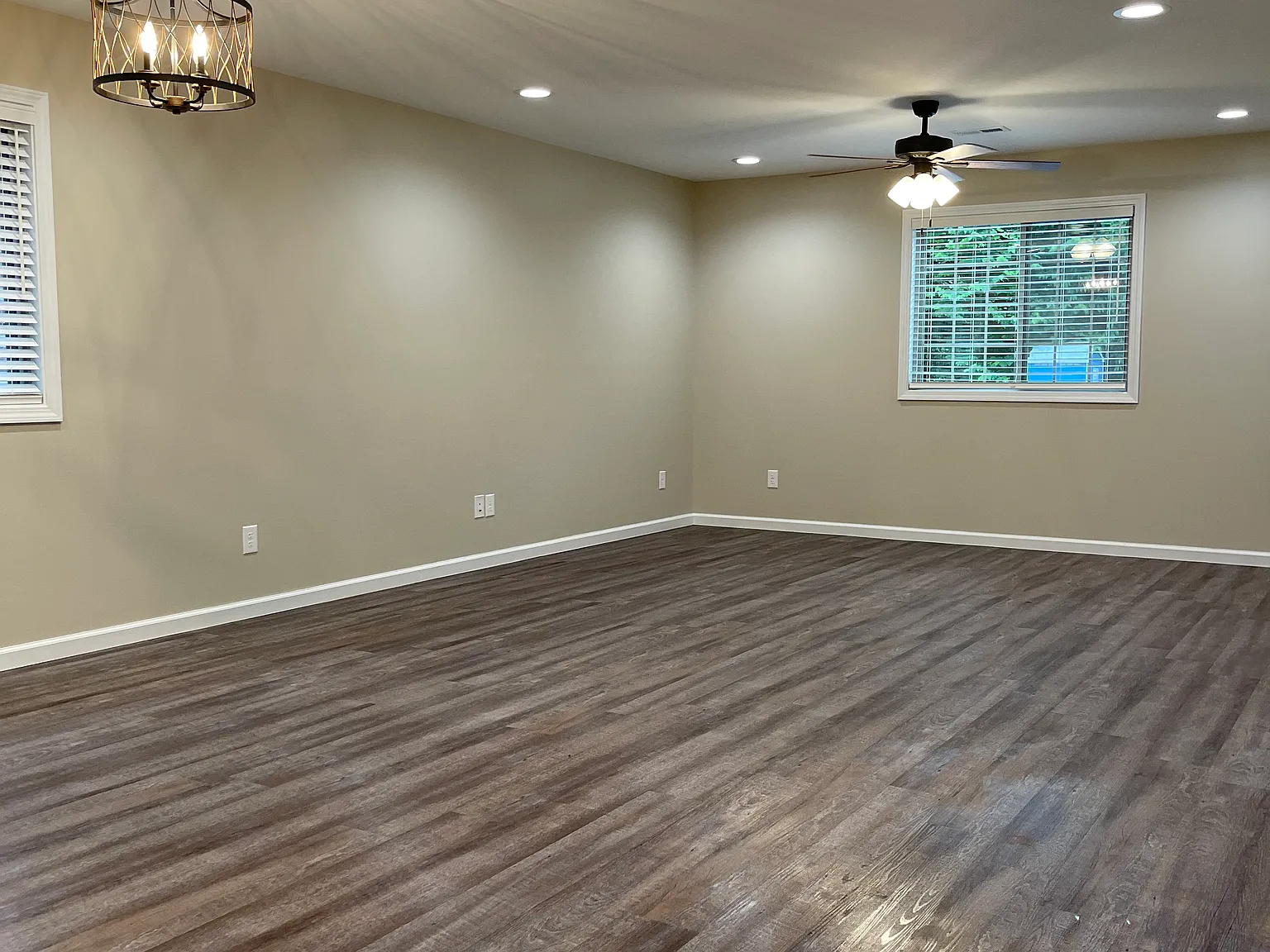 2 bed, 1.5 bath, 1440 sqft, $1,200 — Photo 3