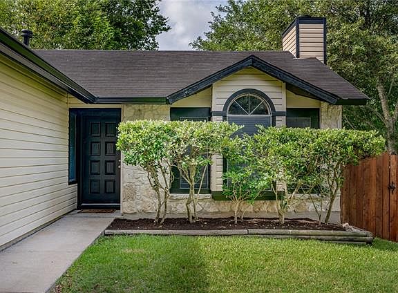 3rd image of 9127 Texas Sun Dr
