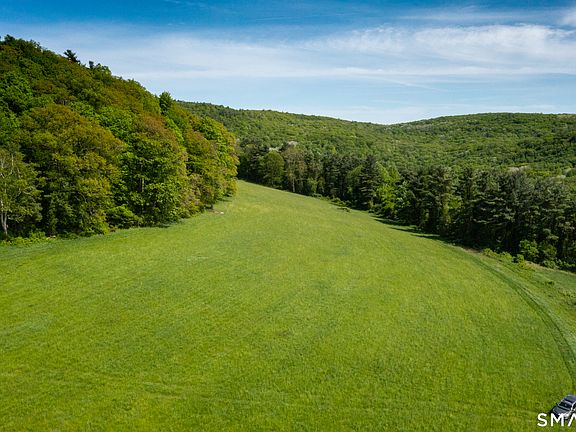 4th image of 198-2 Beebe Hill Road