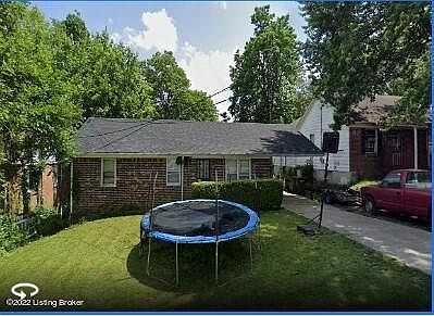 1st image of 208 Gross Ave