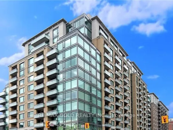 238 Besserer St #407, Ottawa, ON K1N 6B1