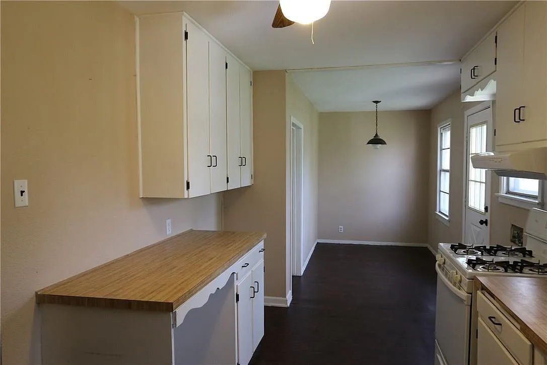 3 bed, 1520 sqft, $1,800 — Photo 3