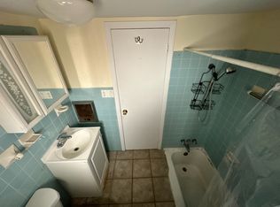 1627 Centre Ave #2, Reading, PA 19601