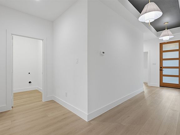5th image of 2638 Southland St