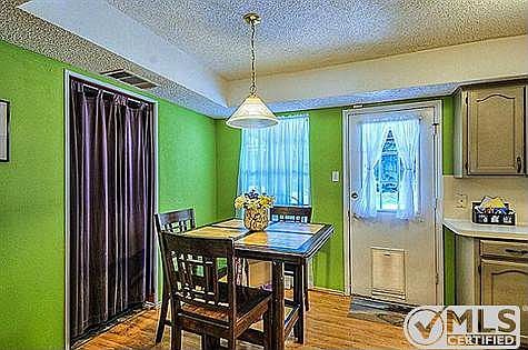 5th image of 5901 Willow Crest Dr