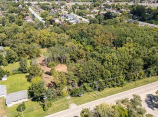 8400 W 87th St, Hickory Hills, IL 60457