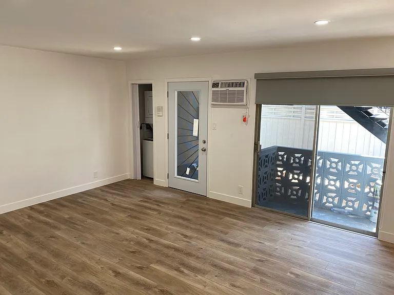 1442 S Wooster St #1 — Photo 20