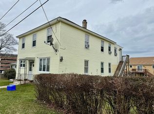 3 Belcourt Rd, Worcester, MA 01605