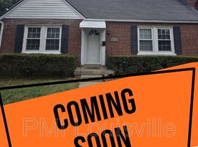 2929 Bon Air Ave, Louisville, KY