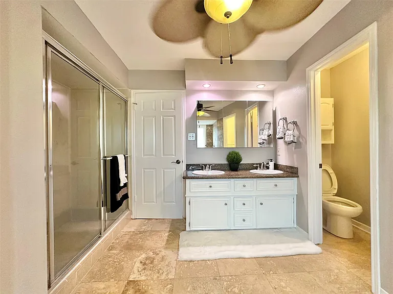 2514 Nantucket Dr #C — Photo 20