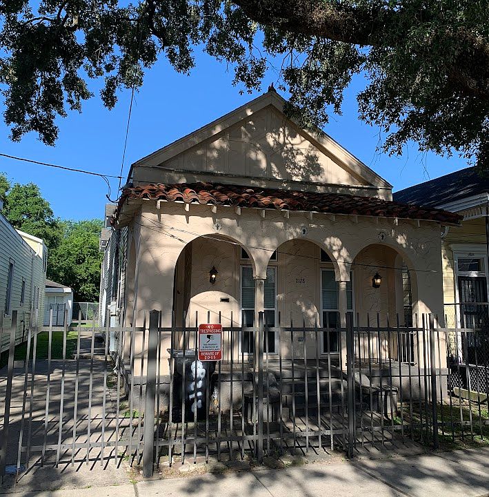 1st image of 2128A Louisiana Ave #A