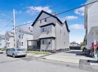 658-660 Birch St, Fall River, MA 02724