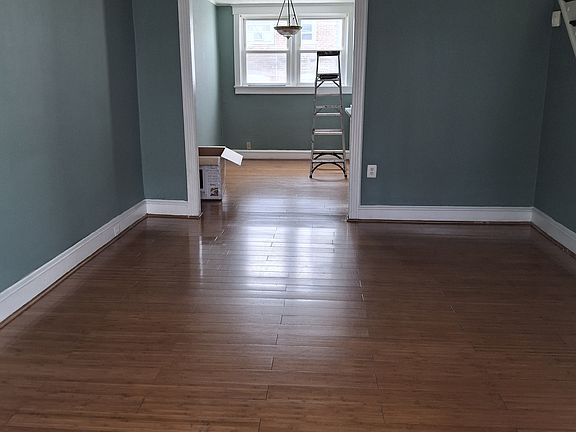 3rd image of 1718 Brill St