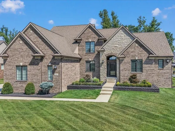 3941 Corkwood Dr #4, Sterling Heights, MI 48314