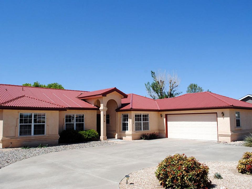 2017 Embarcadero (1)