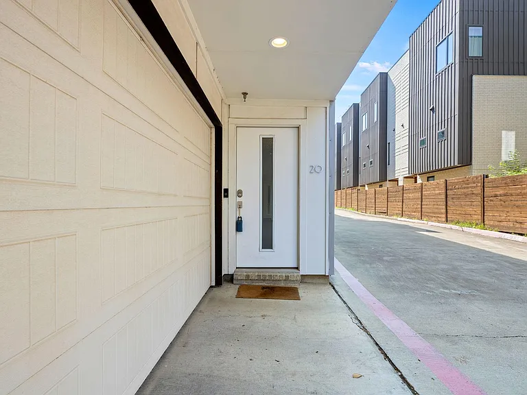 4690 Monarch St #20 — Photo 26