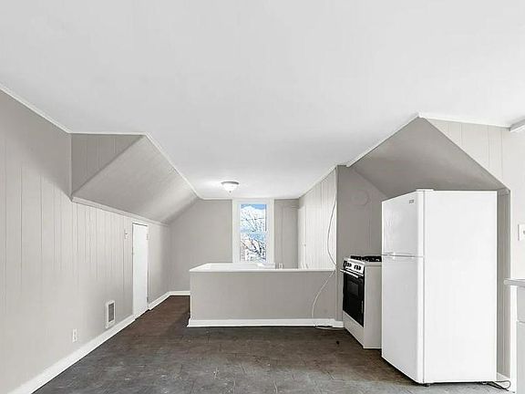 5th image of 1279 Idlewood Ave #3