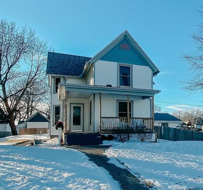 1419 6th Ave, De Witt, IA 52742 Zillow