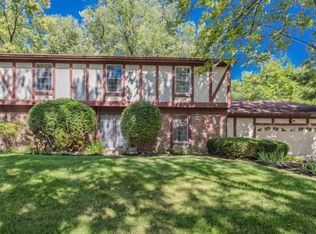 14061 Westernmill Dr, Chesterfield, MO 63017