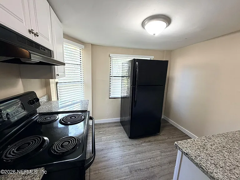 2613 Green St — Photo 8