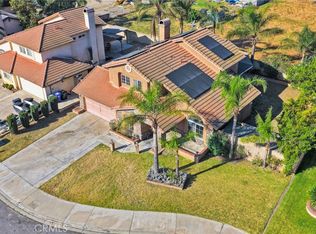 7656 Evergreen Ln, Fontana, CA